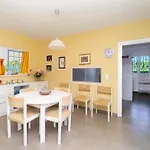 Villa Zenia